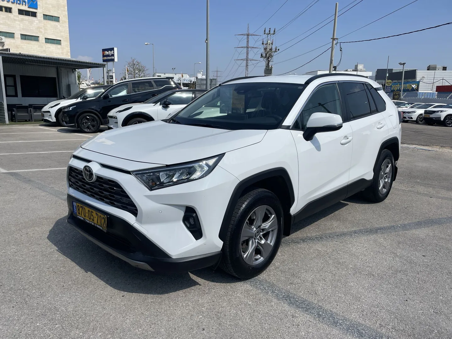 טויוטה - RAV4-קצר