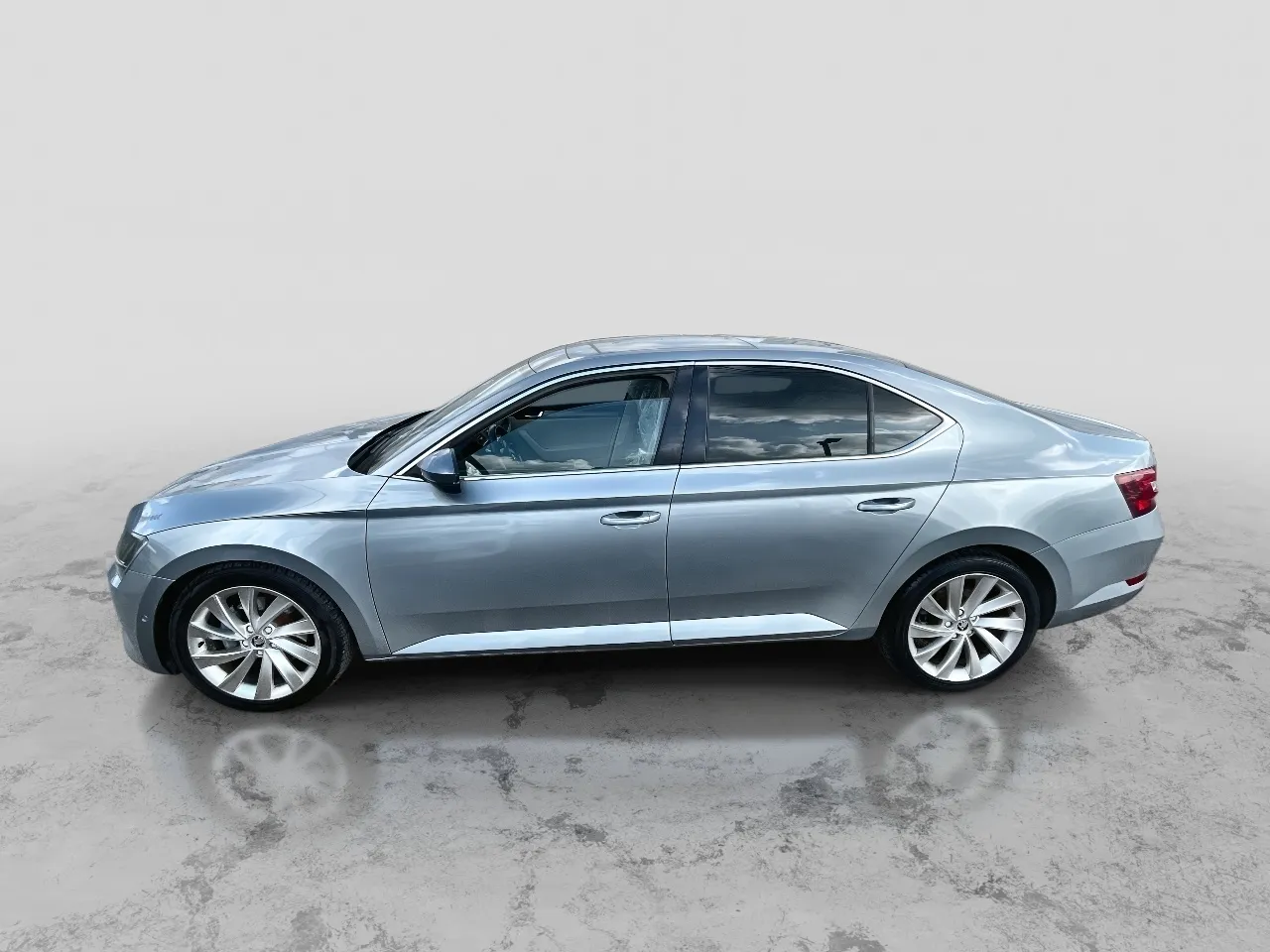 סקודה - סופרב