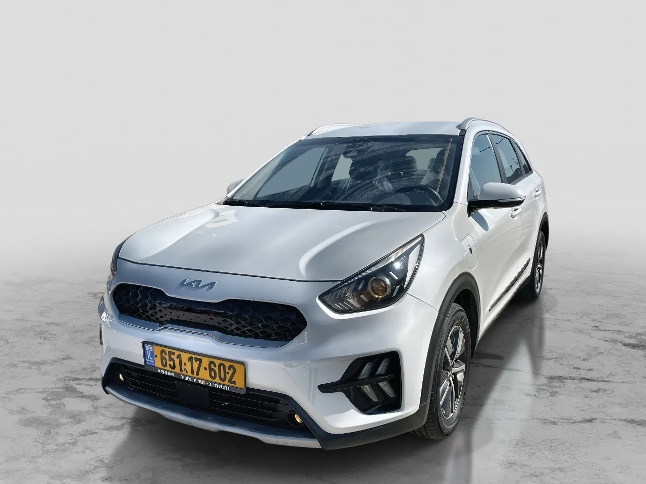 קיה - נירו-היברידי