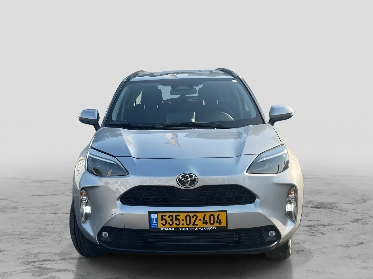 טויוטה - יאריס-קרוס