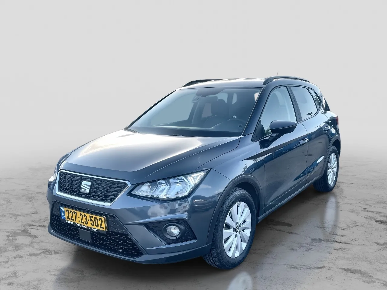 סיאט - ארונה