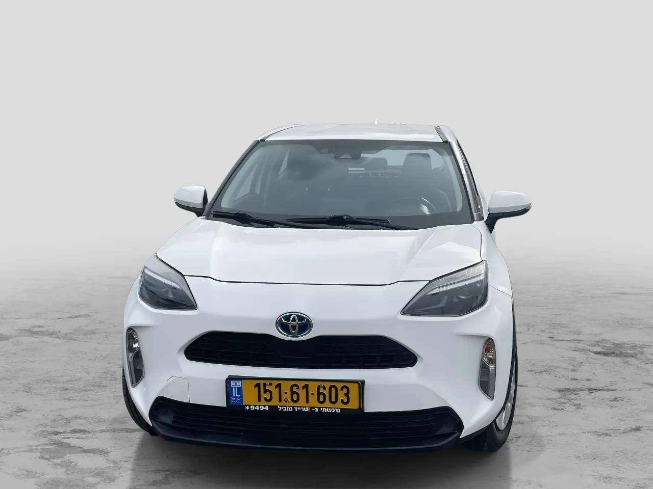 טויוטה - יאריס-קרוס