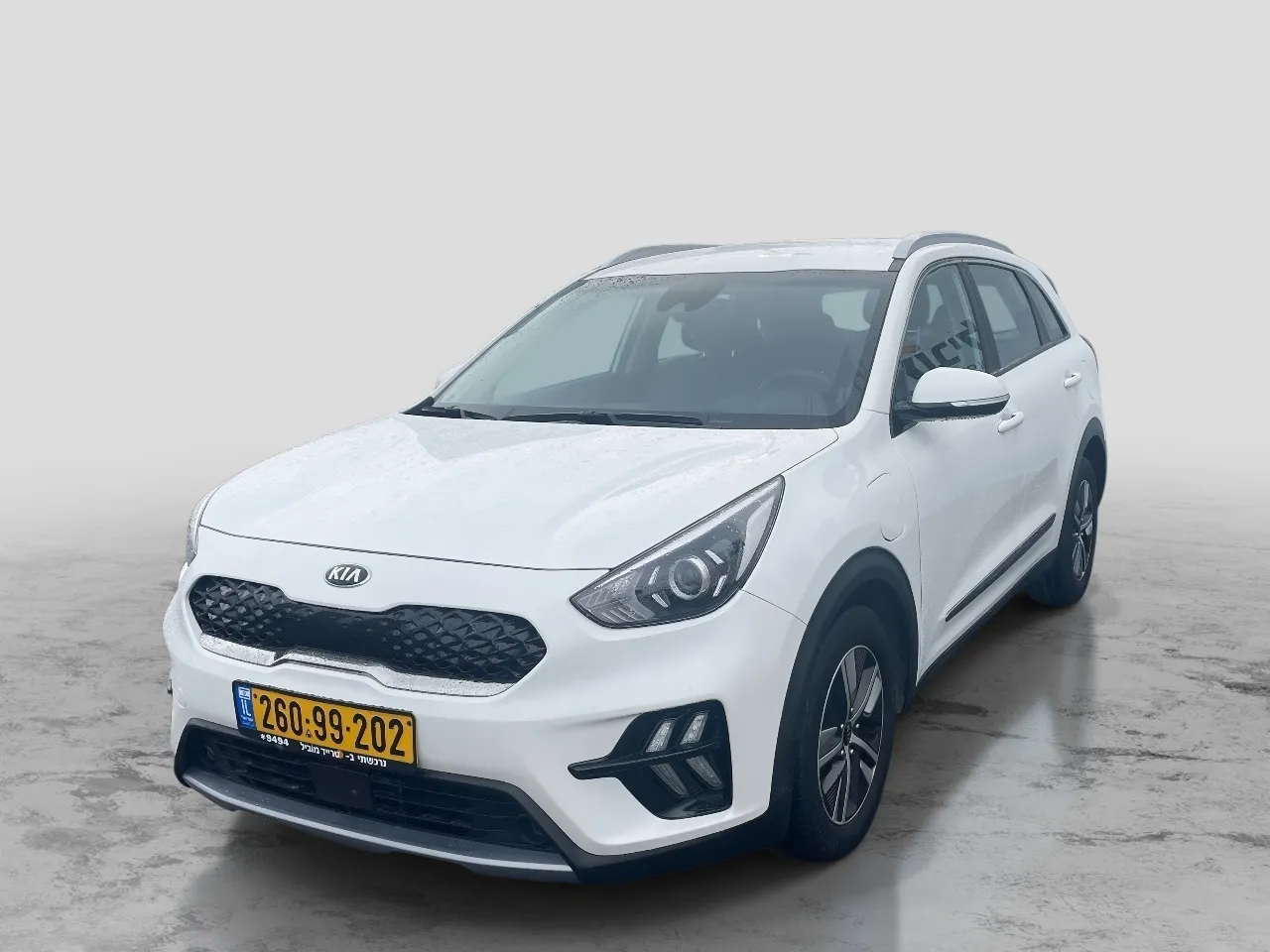 קיה - נירו-היברידי