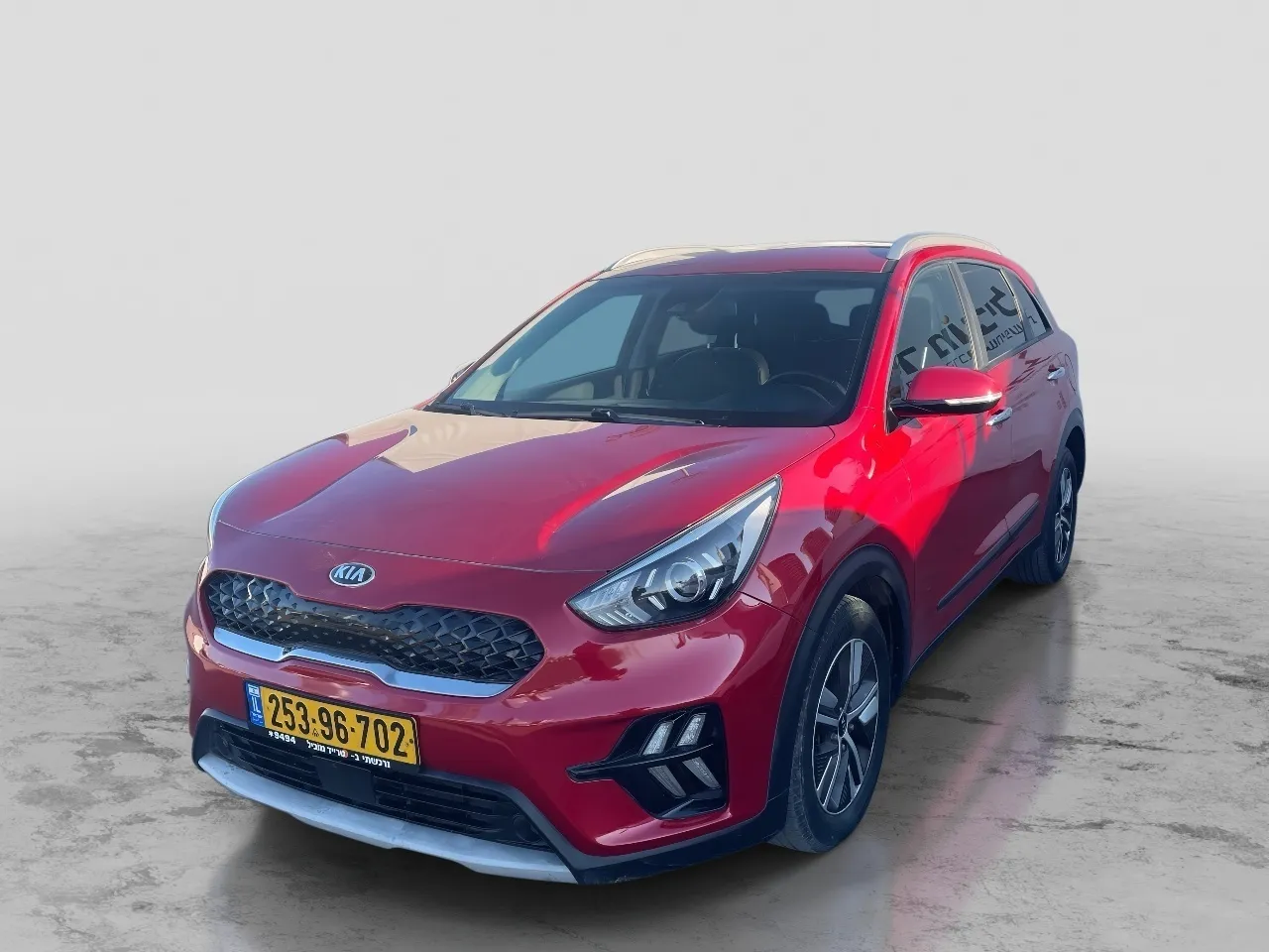 קיה - נירו-היברידי