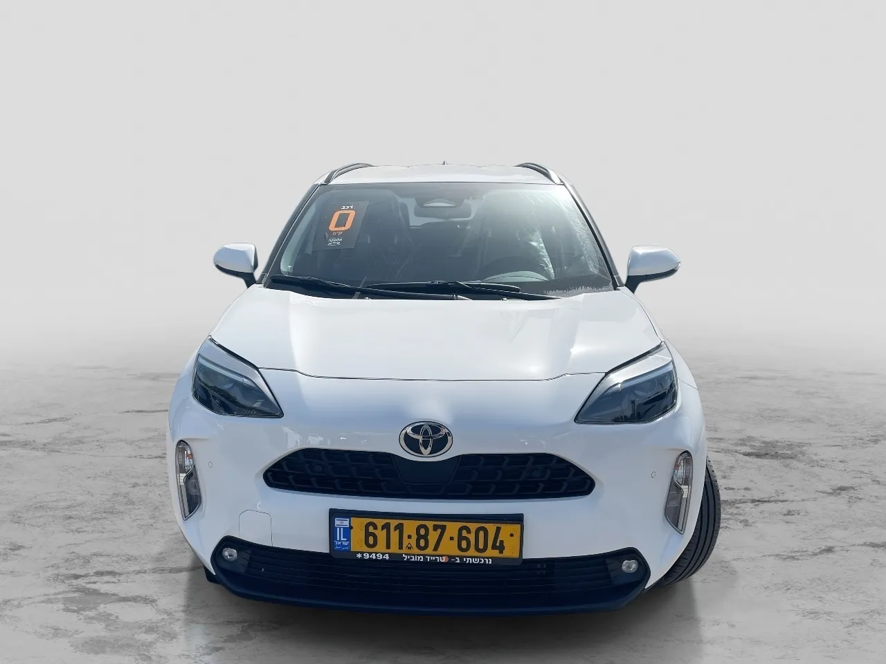 טויוטה - יאריס-קרוס