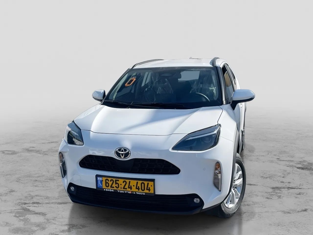 טויוטה - יאריס-קרוס