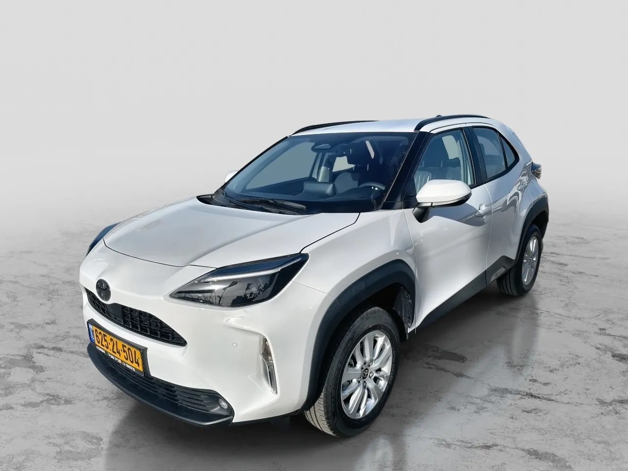 טויוטה - יאריס-קרוס