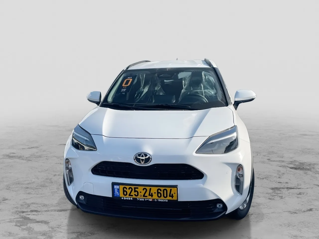 טויוטה - יאריס-קרוס