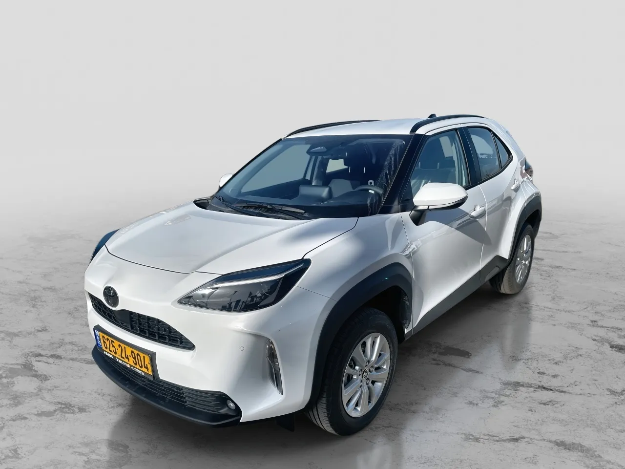 טויוטה - יאריס-קרוס