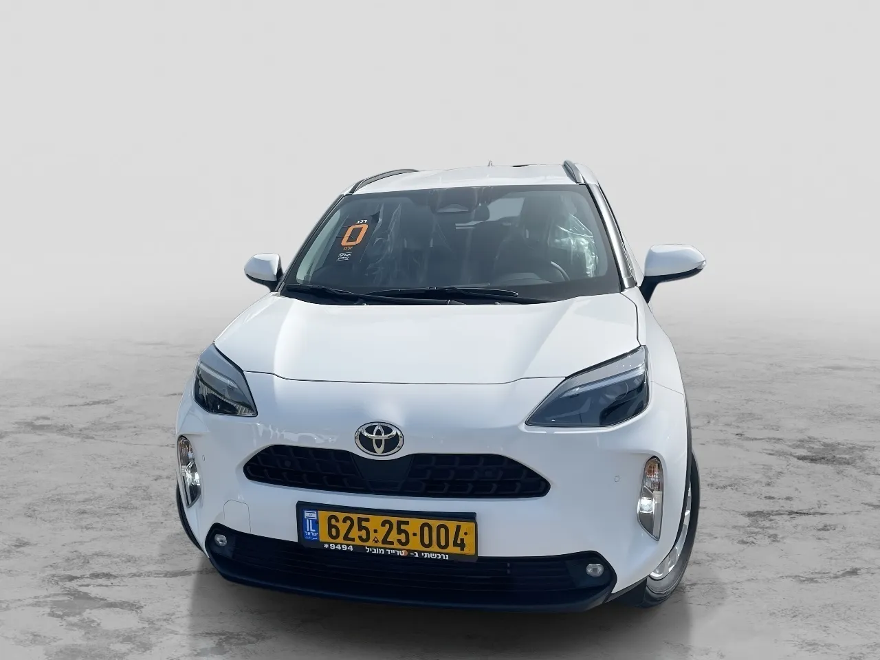 טויוטה - יאריס-קרוס