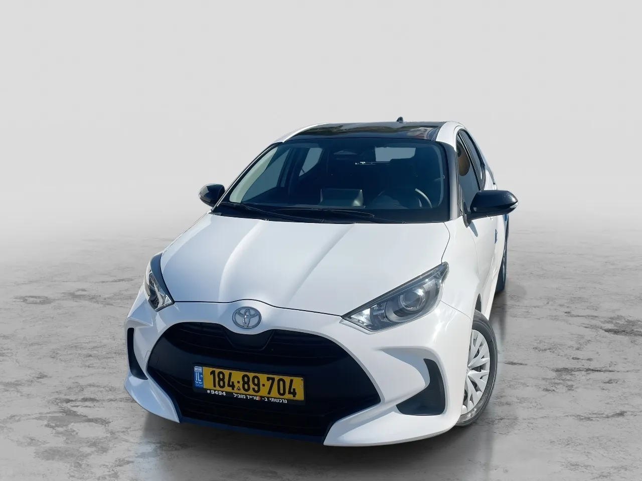 טויוטה - יאריס-הייבריד