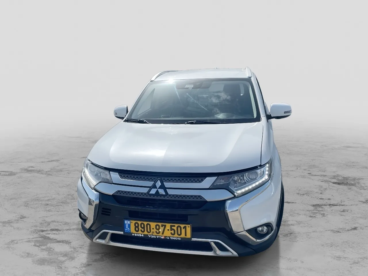 מיצובישי - אאוטלנדר