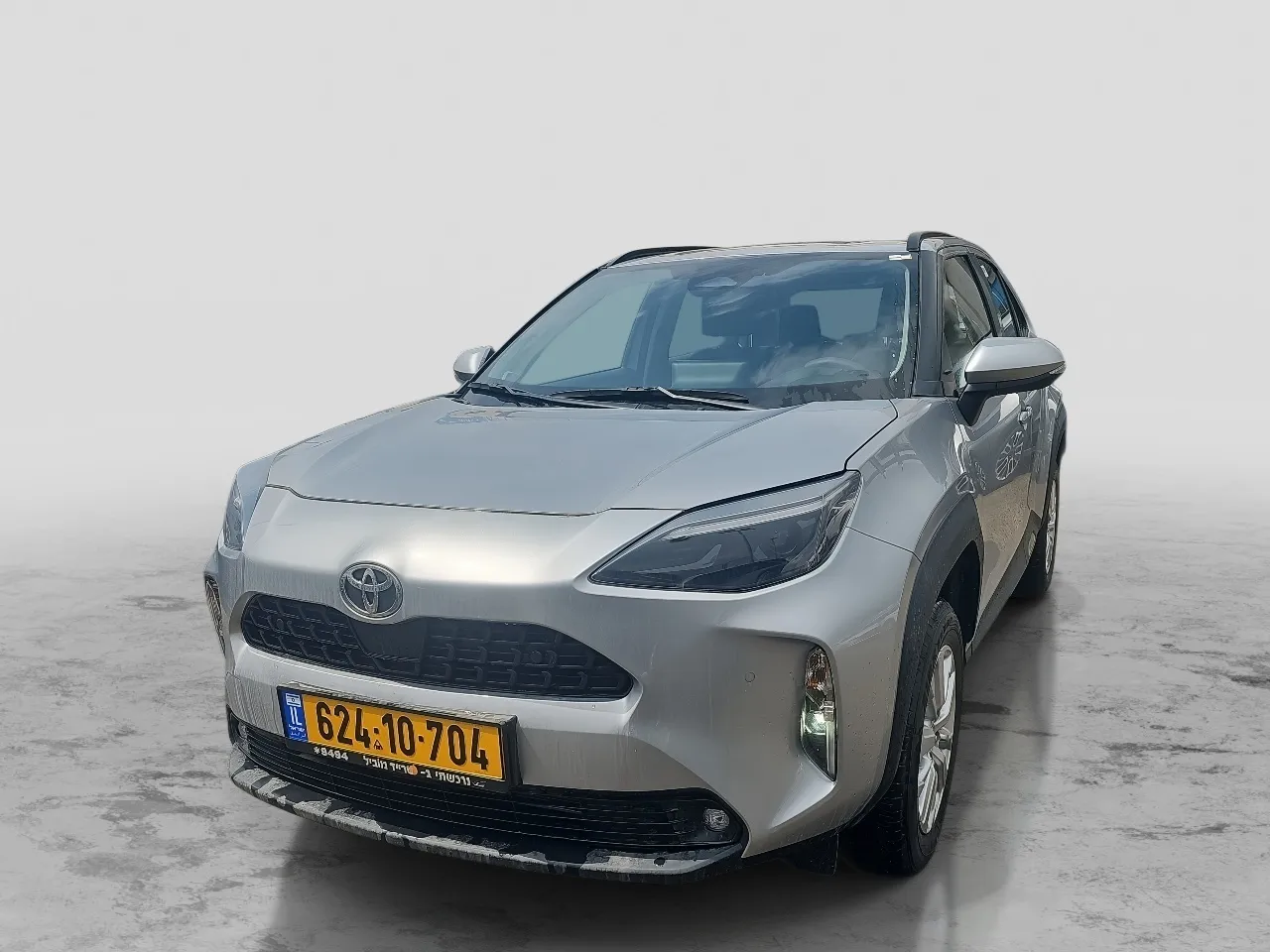 טויוטה - יאריס-קרוס