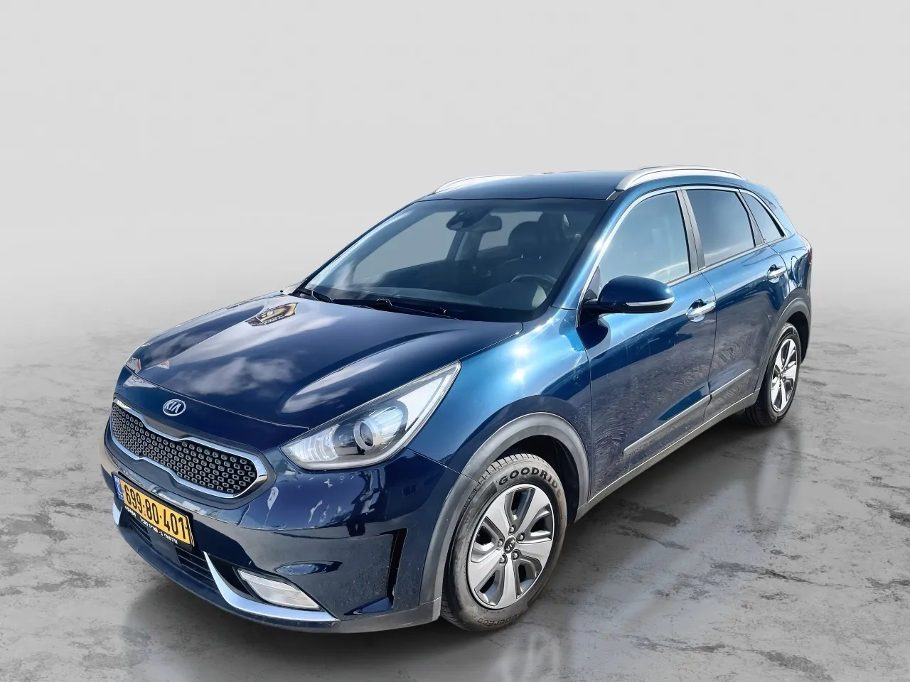 קיה - נירו-היברידי