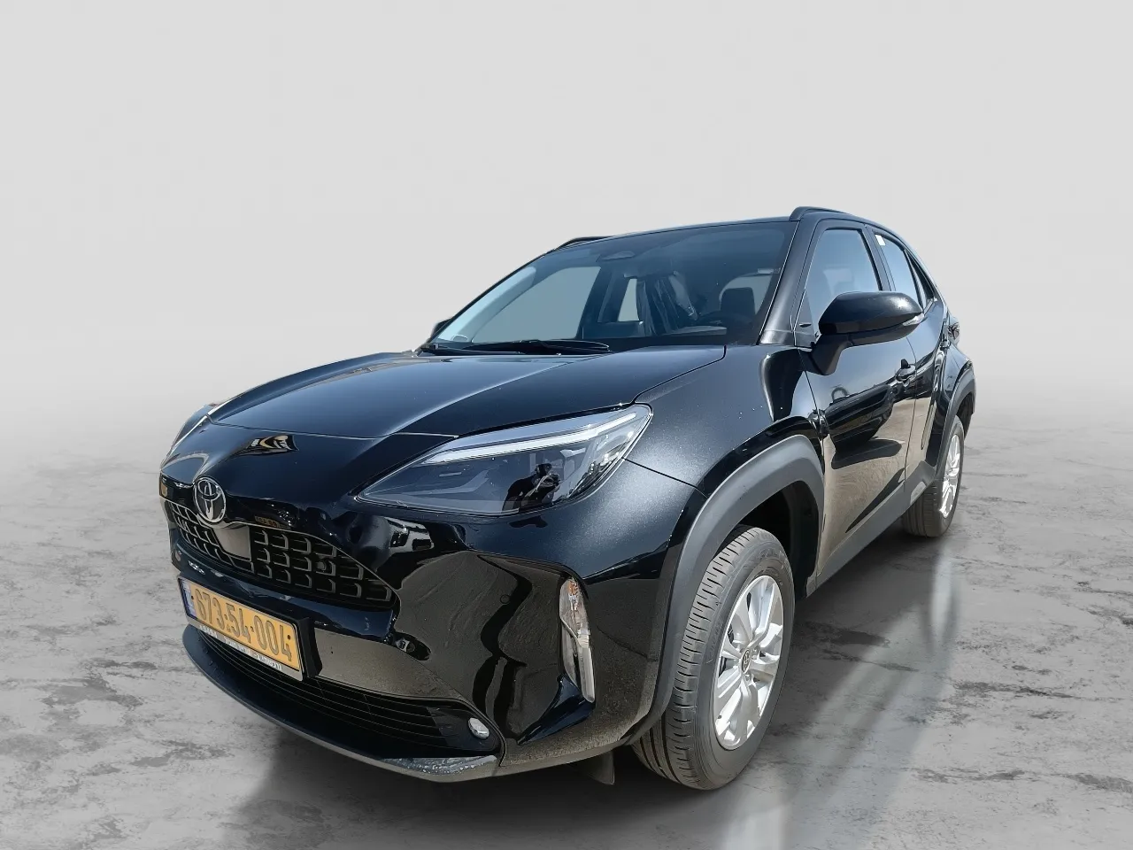 טויוטה - יאריס-קרוס