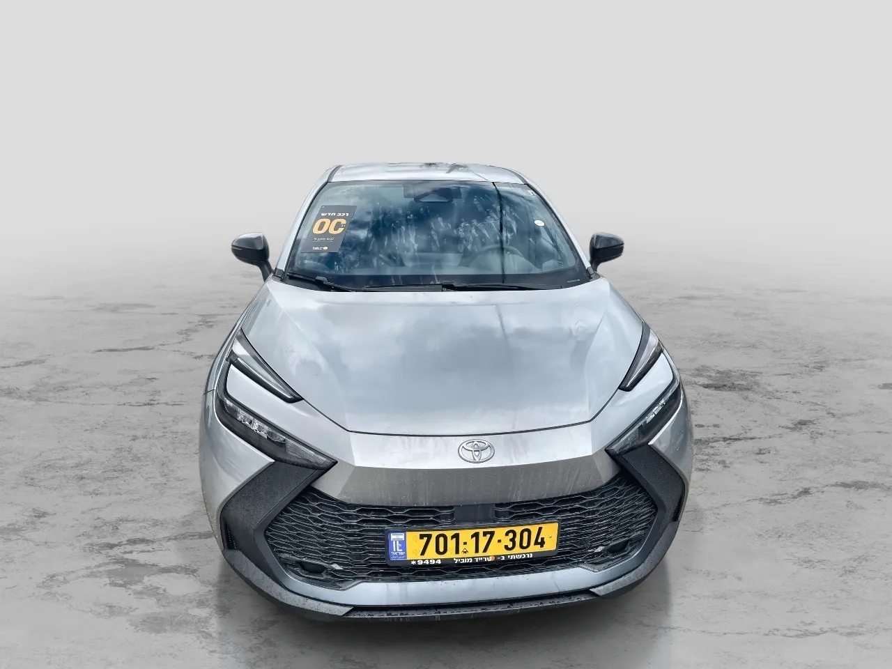 טויוטה - C-HR