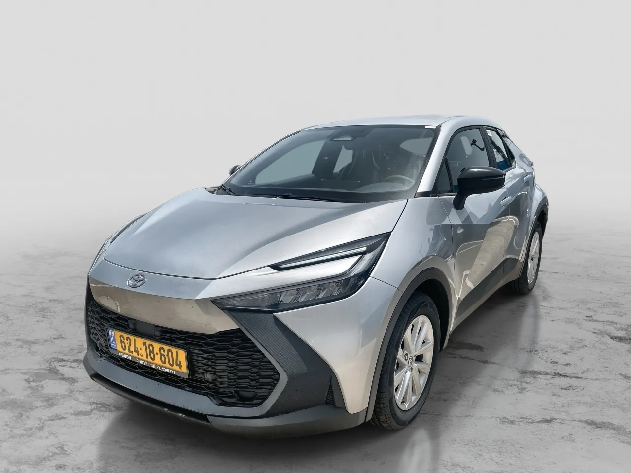 טויוטה - C-HR