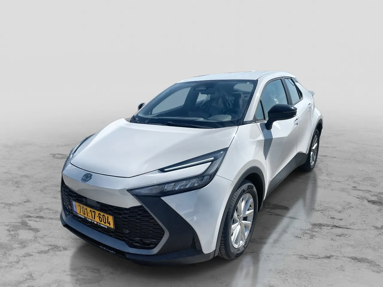 טויוטה - C-HR
