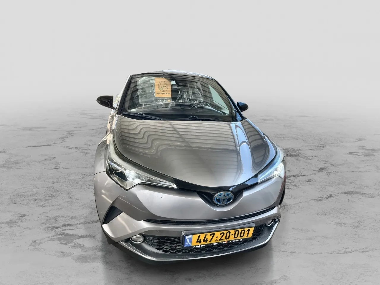 טויוטה - C-HR