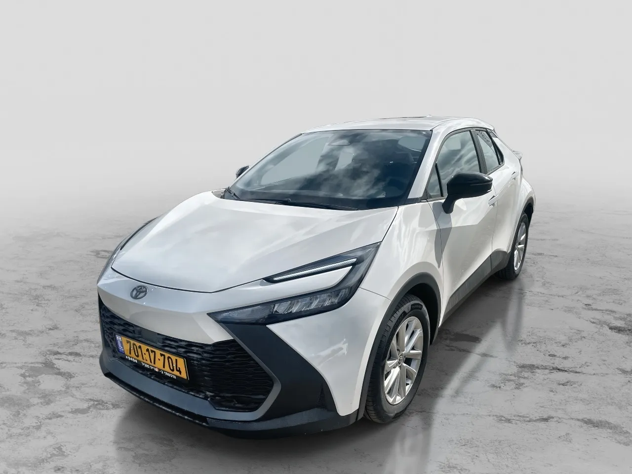 טויוטה - C-HR
