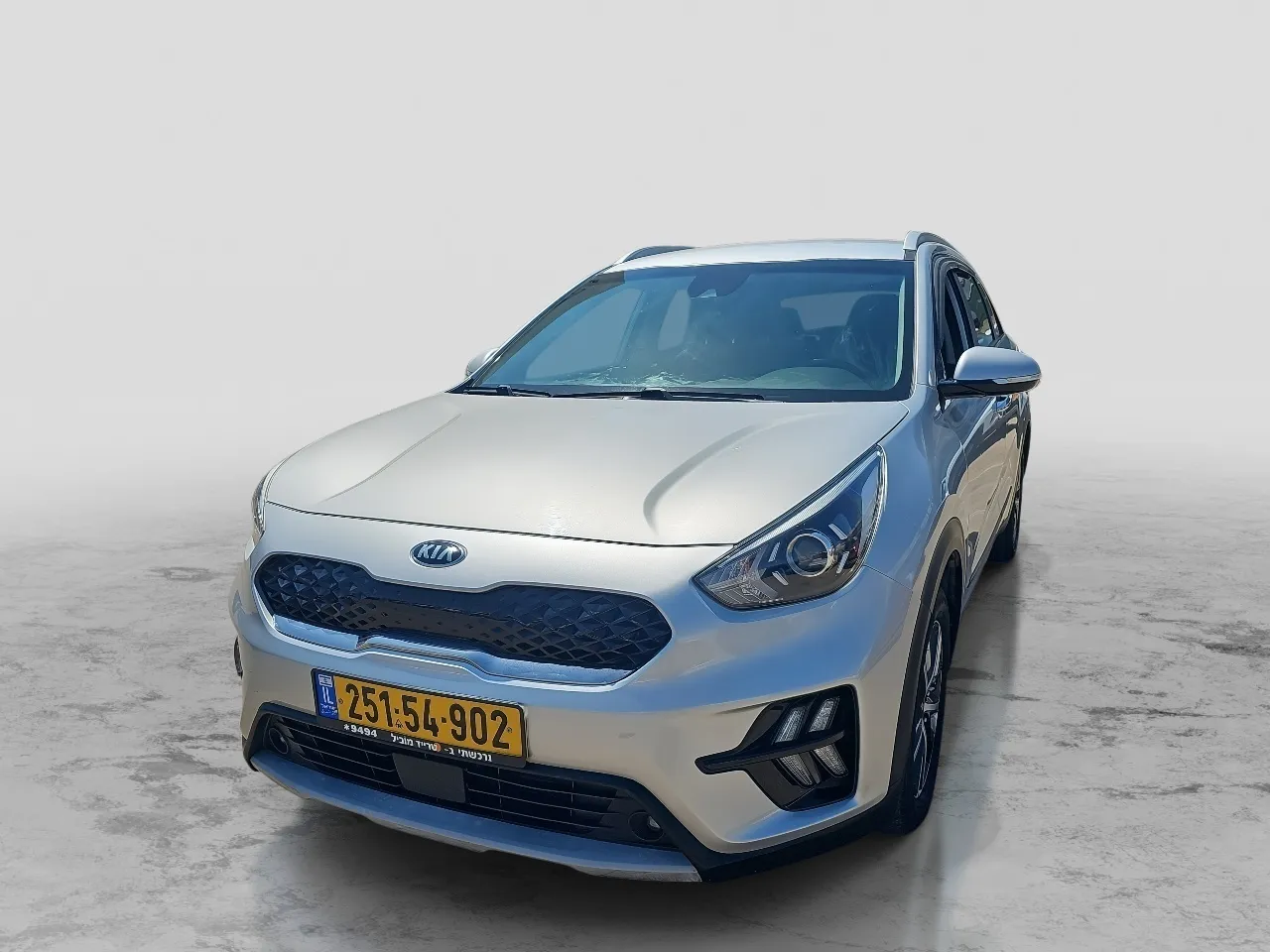 קיה - נירו-היברידי